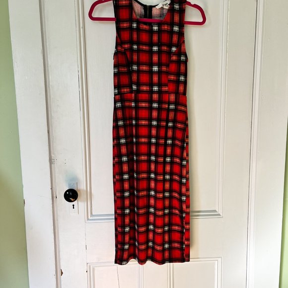 red plaid sleeveless midi dress - Picture 4 of 12